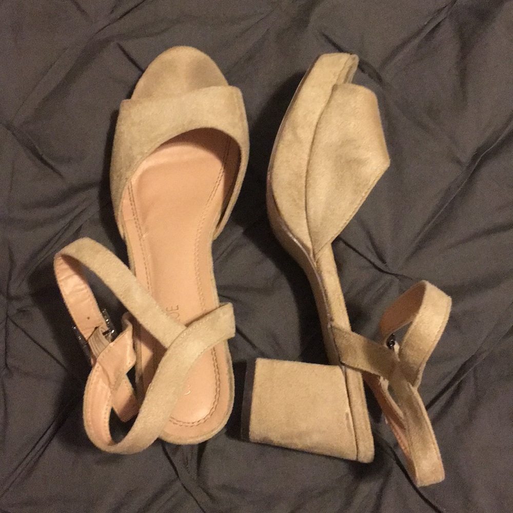 Beige shoes!